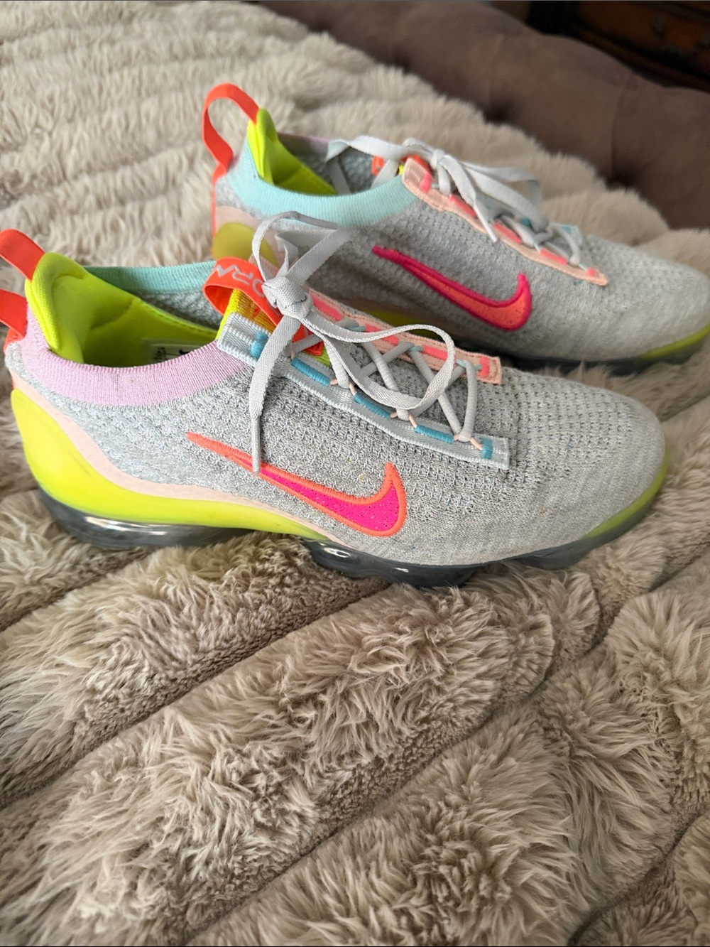 Nike Women Light Gray Flyknit Sneakers with Neon Pink & Lime Accents